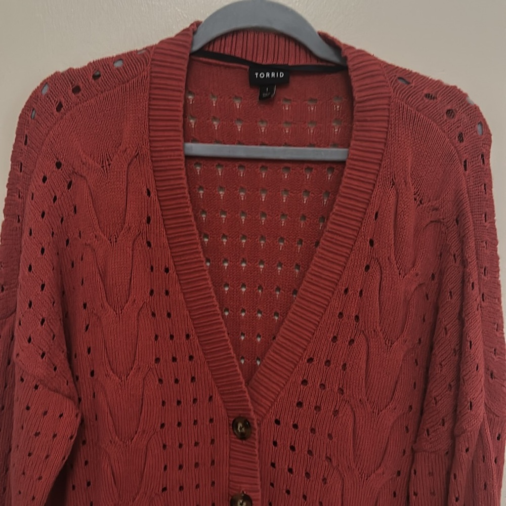 Torrid Cable V-Neck Boyfriend Cardigan Sweater Baked Apple Women's Size 1 (1X) - Picture 6 of 13